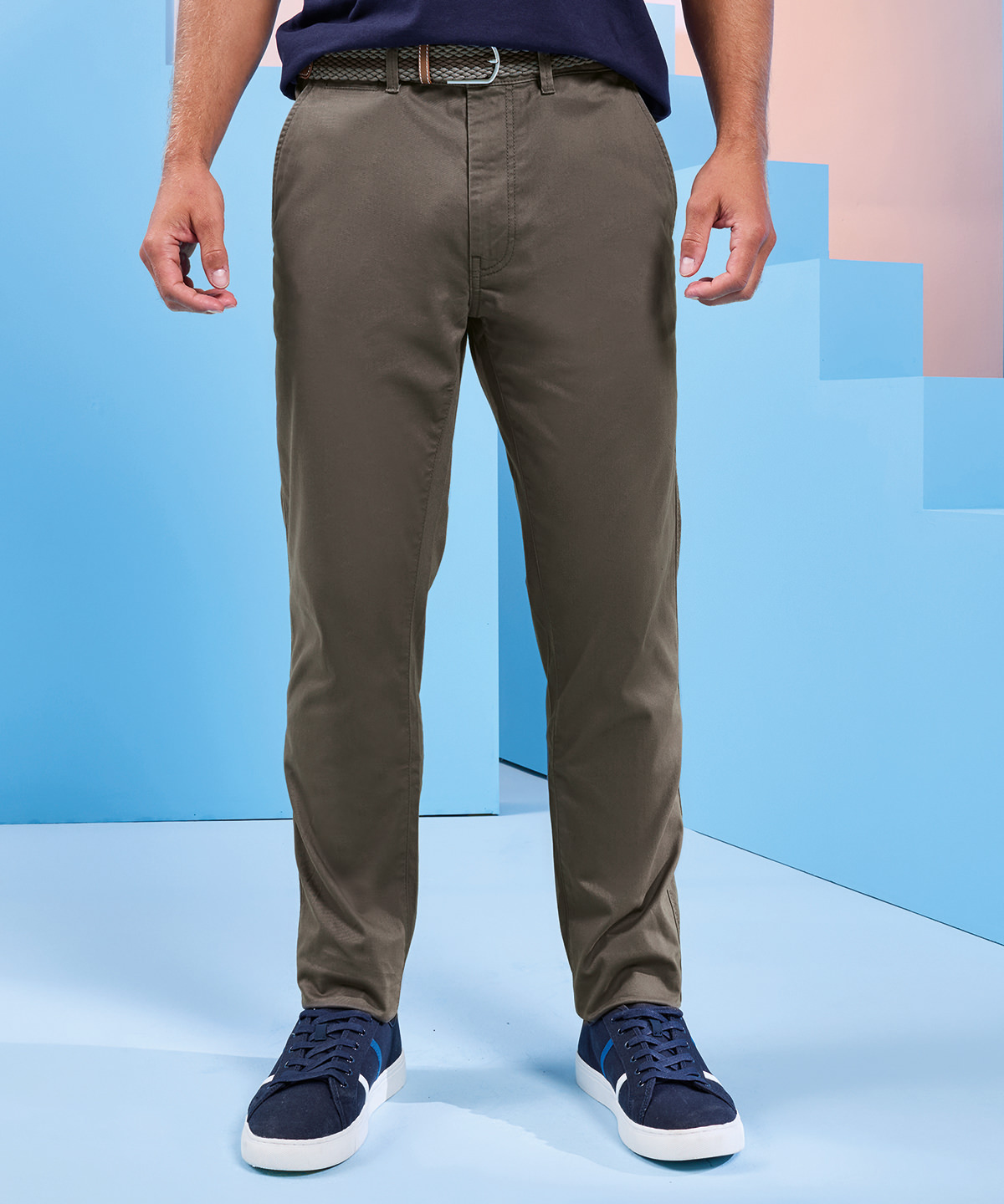 Men’s Classic fit chinos