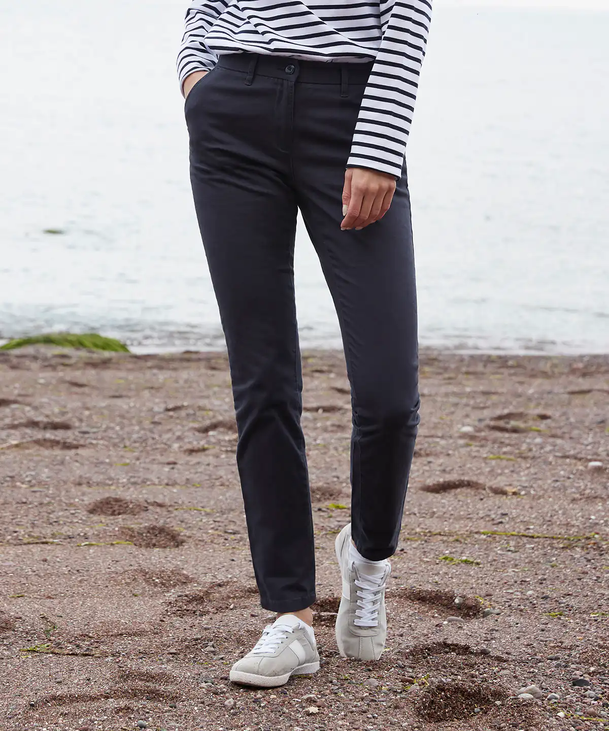 Women's stretch chinos