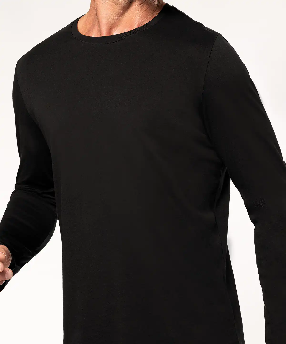 Men’s long-sleeved crew neck T-shirt