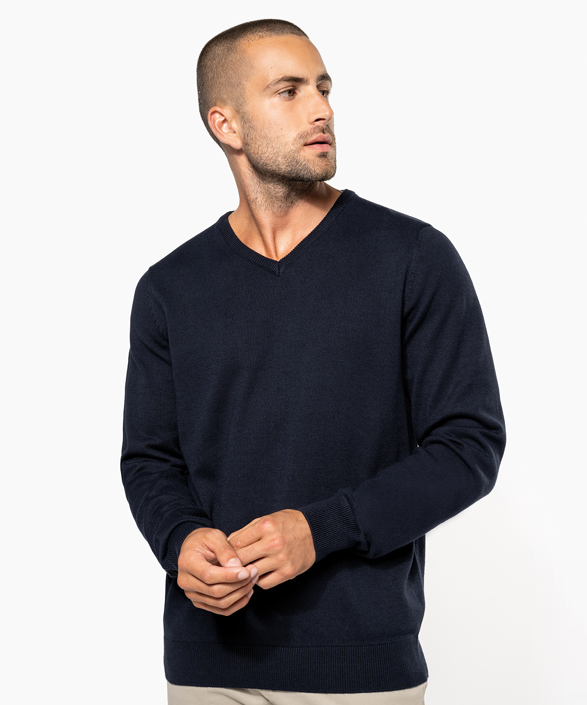 Men’s V-neck jumper