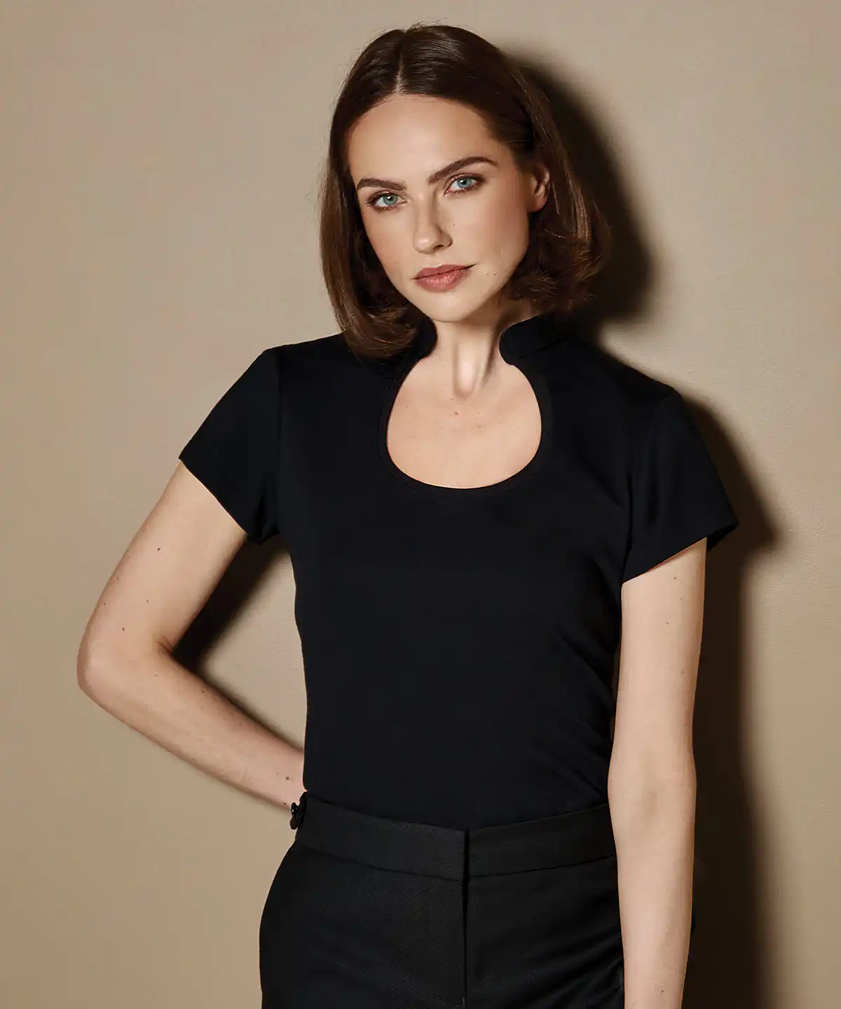 Women’s corporate top keyhole neck (regular fit)