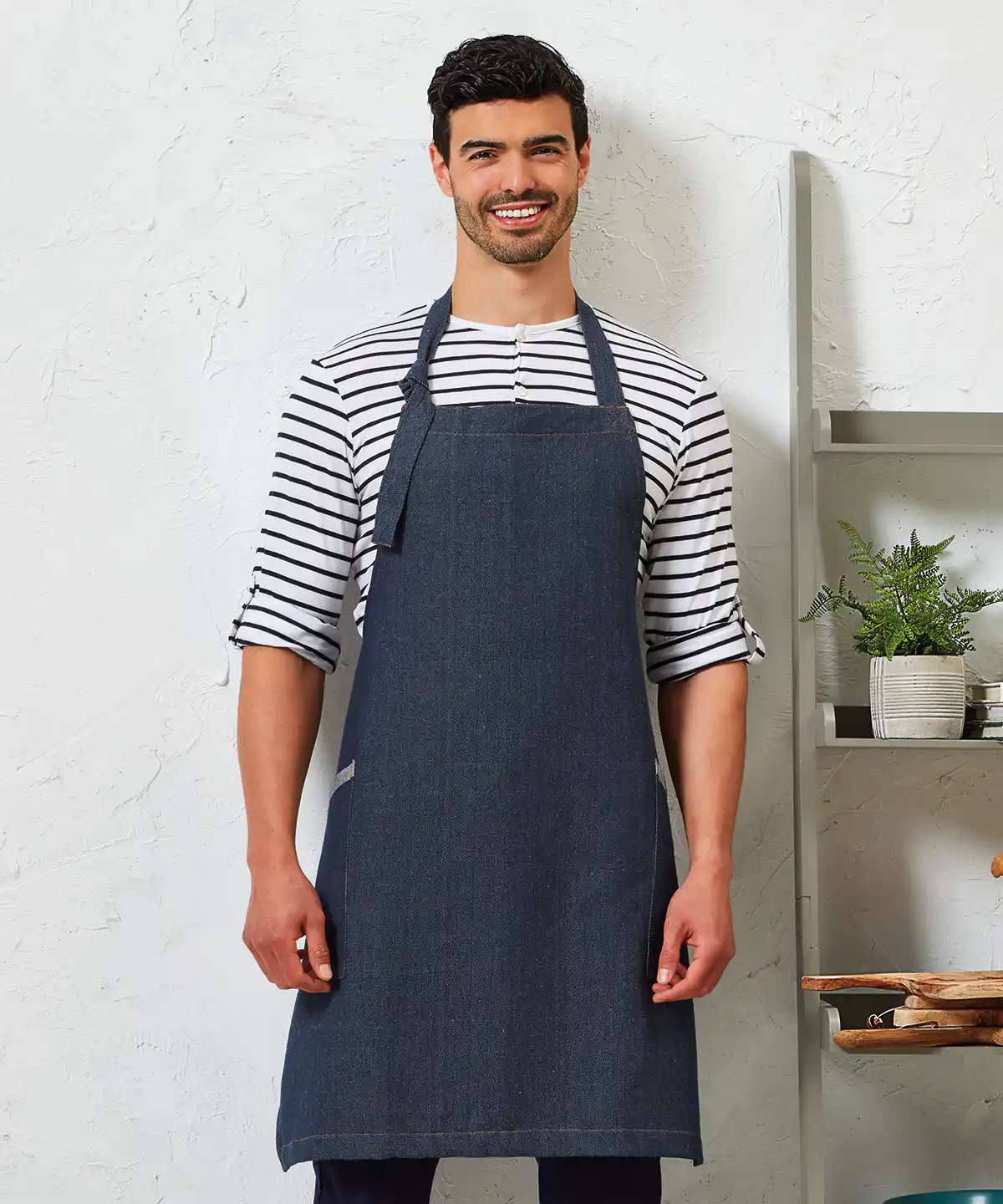 ‘regenerate’ bib apron
