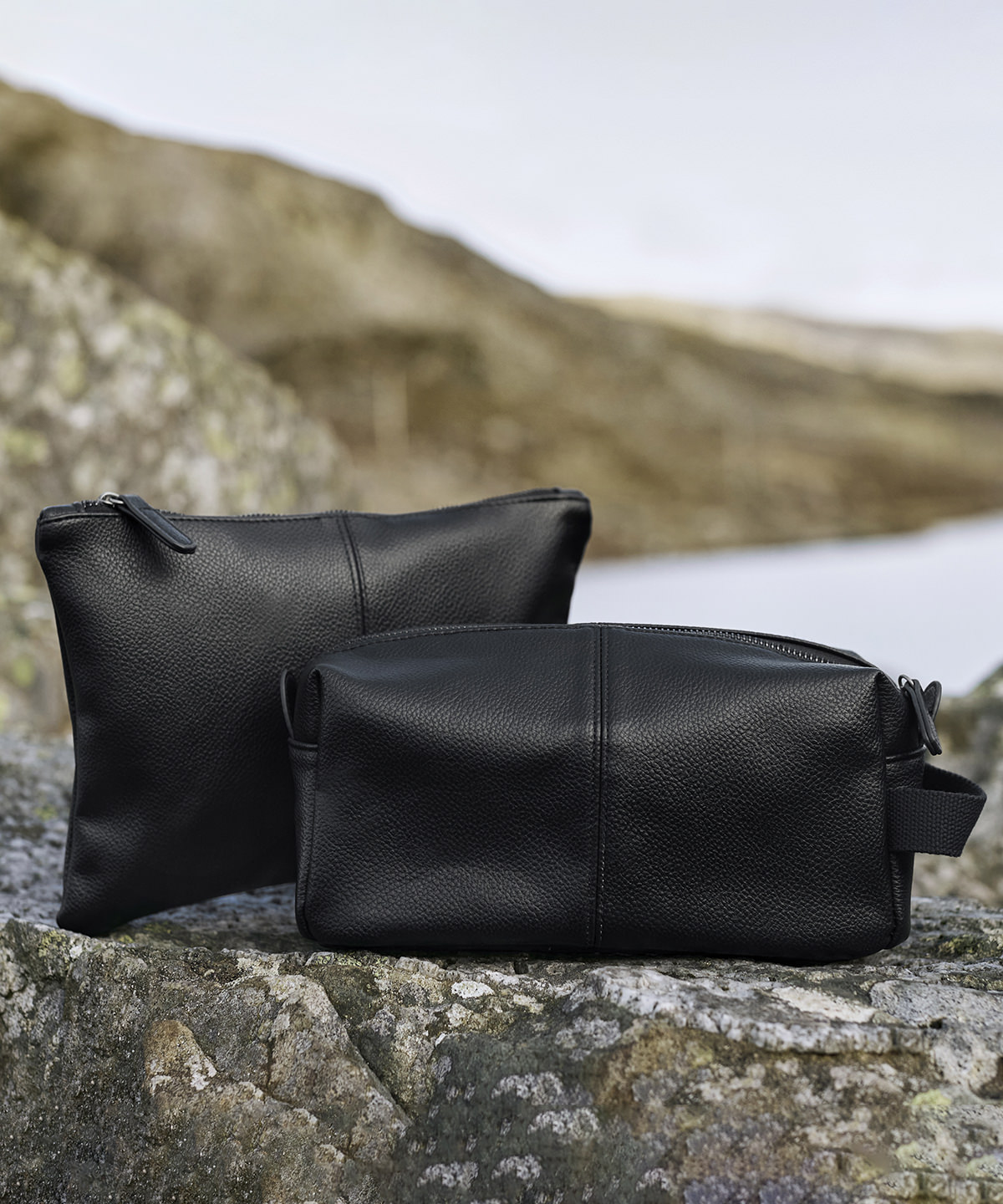 Nuhide® washbag