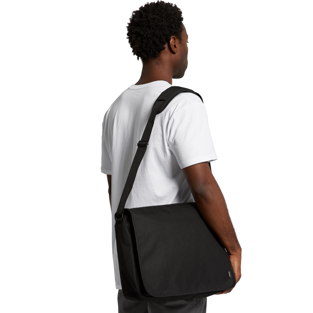 Recycled messenger bag | 1027